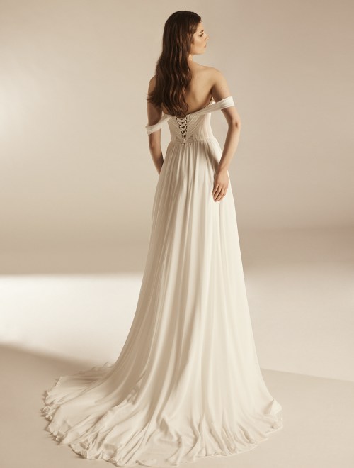 https://elisebride.ro/images/stories/virtuemart/product/ASPEN 4.jpg
